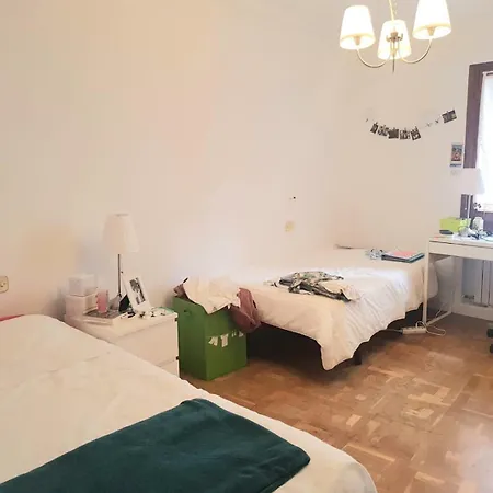 Izask Izq Σαν Σεμπαστιάν